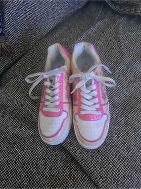 Barbie White and Pink Floral Accent Lace-Up Sneakers
